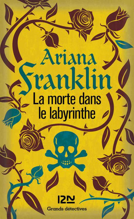 Couverture actuelle de La morte dans le labyrinthe
